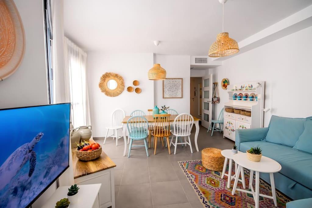 Nautilus Beach Apartment - Apartamento Azul 罗塔 外观 照片