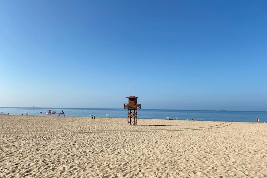 Nautilus Beach Apartment - Apartamento Azul 罗塔 外观 照片